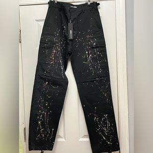 NWT-FASHIONNOVA black paint splatter cargo pants
